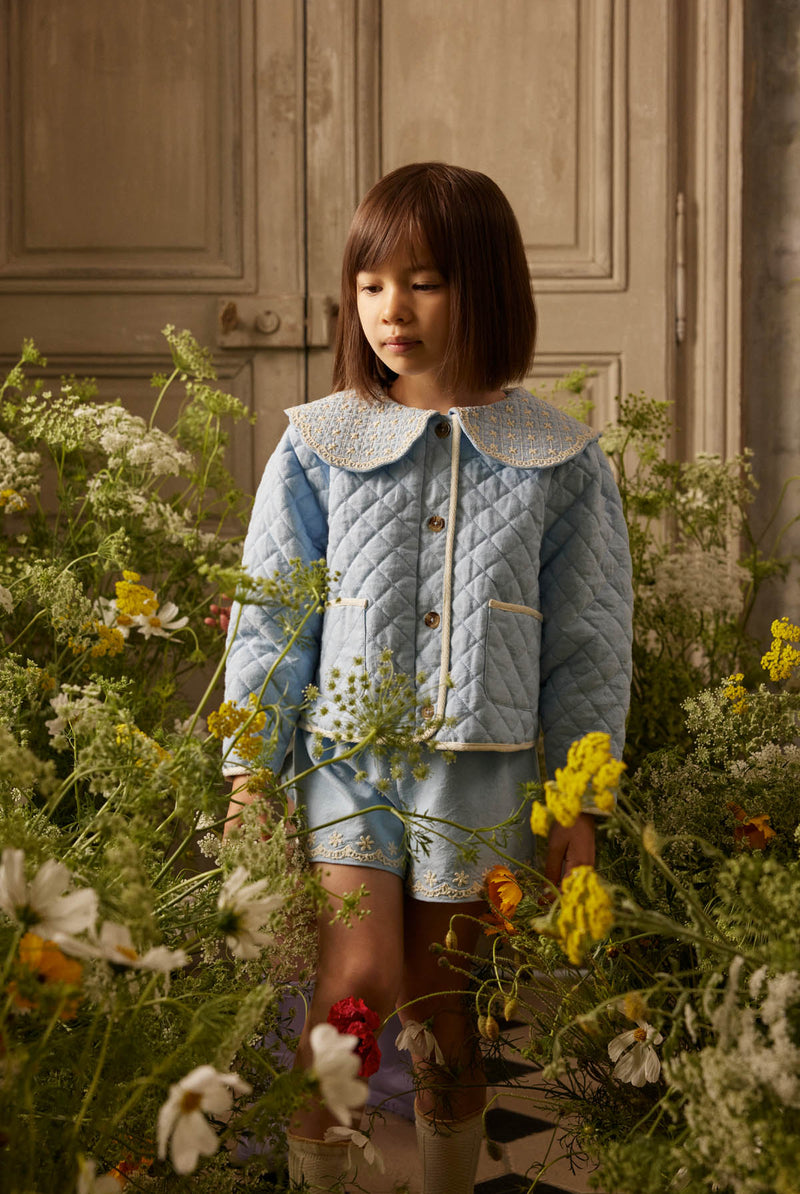 Veste Augustina