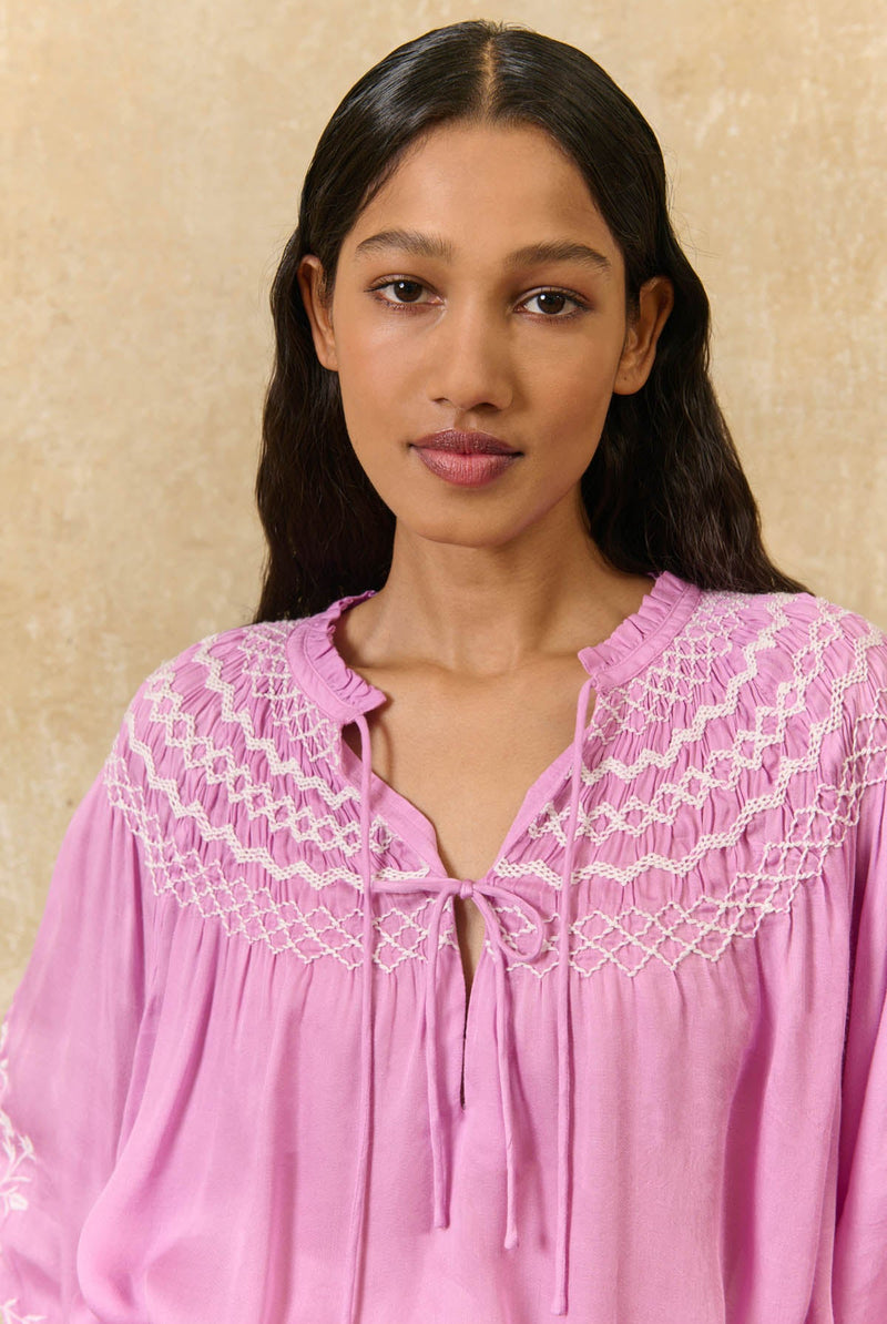 Blouse Pal