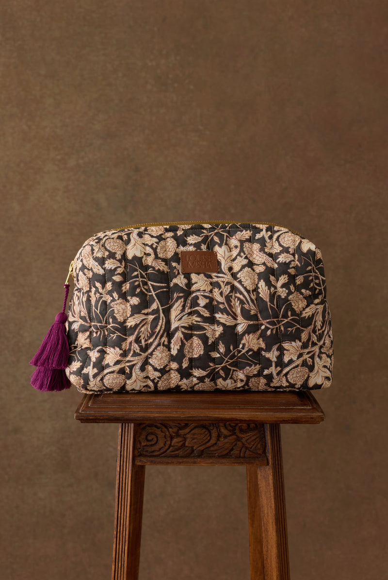 TEIKI POUCH