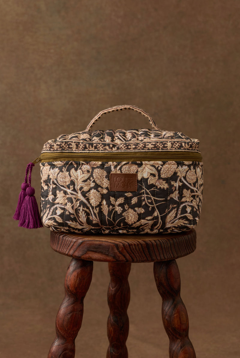 LAETY VANITY CASE
