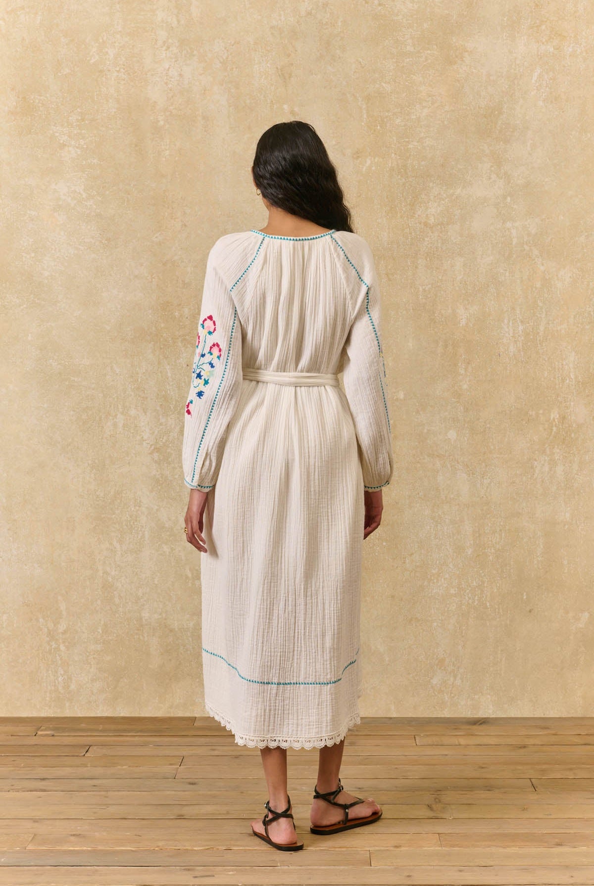 Robe Marta