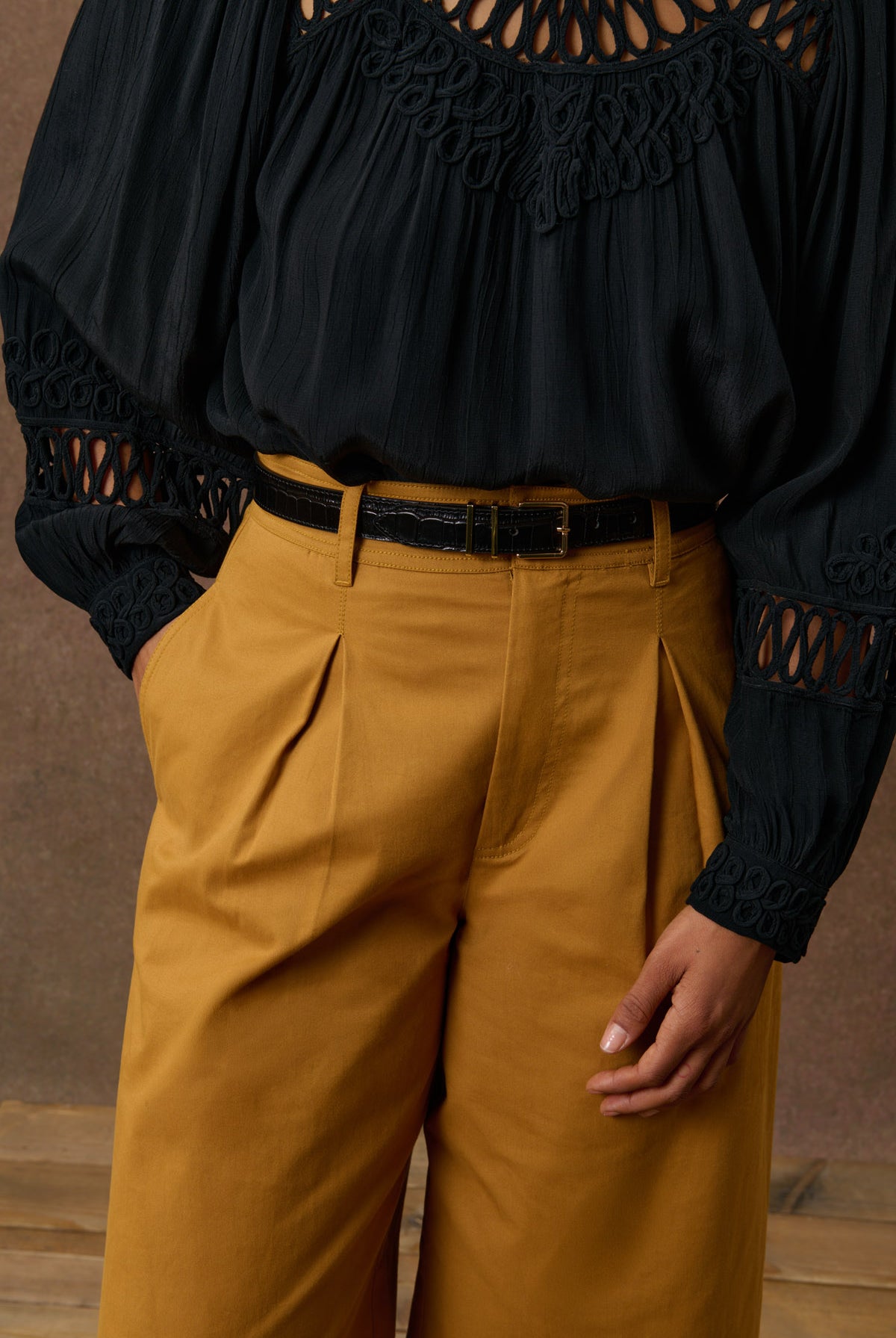 RIYA BLOUSE