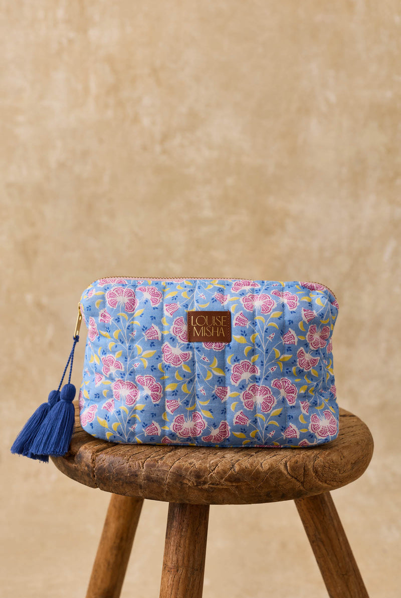 Teiki pouch